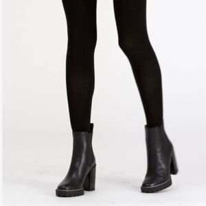 Tory Burch Carson Lug sole Booties, black, Woman’s US size 7.5